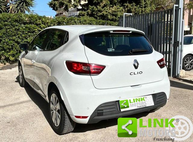 RENAULT Clio 1.2 75 CV 5 porte Duel2