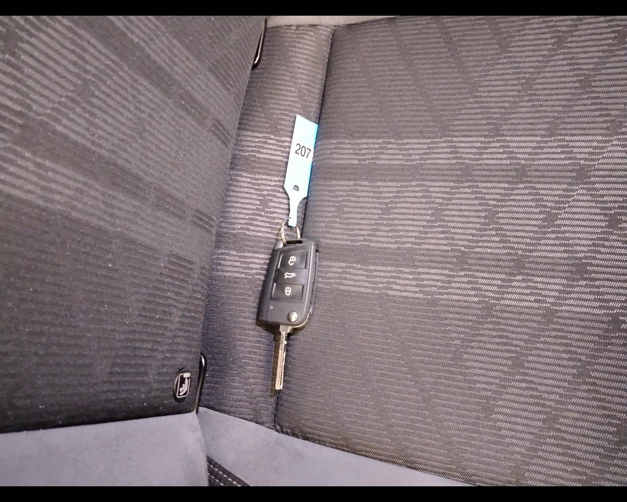 VOLKSWAGEN Taigo - Taigo 1.0 tsi R-Line 115cv