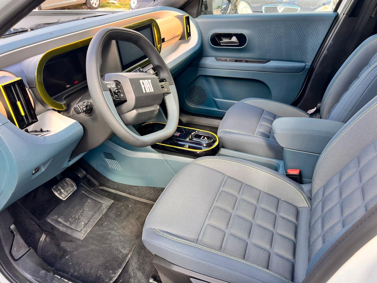 Fiat Grande Panda 1.2 Hybrid 110 CV S&S La Prima