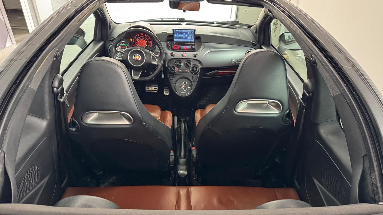 Abarth 500 C Cabrio 1.4 Turbo T-Jet MTA