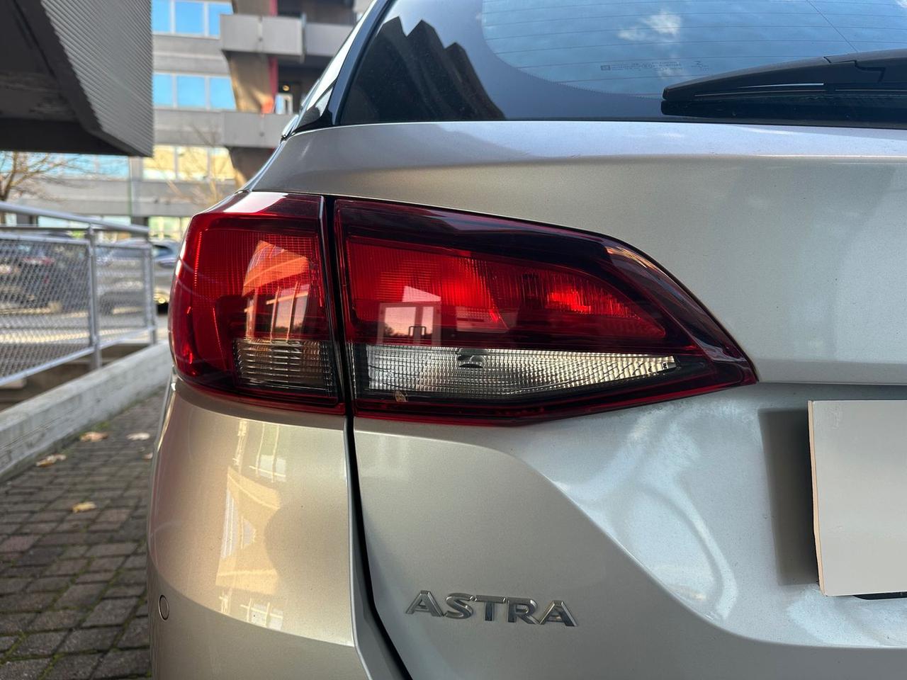 Opel Astra 1.6 CDTI