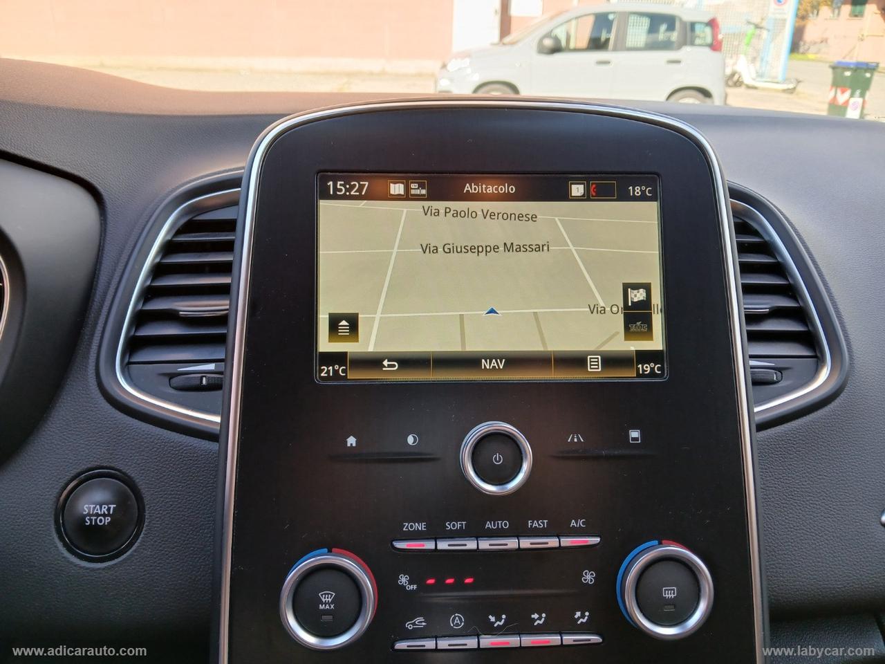 RENAULT Scénic dCi 8V 110 CV EDC Energy Zen
