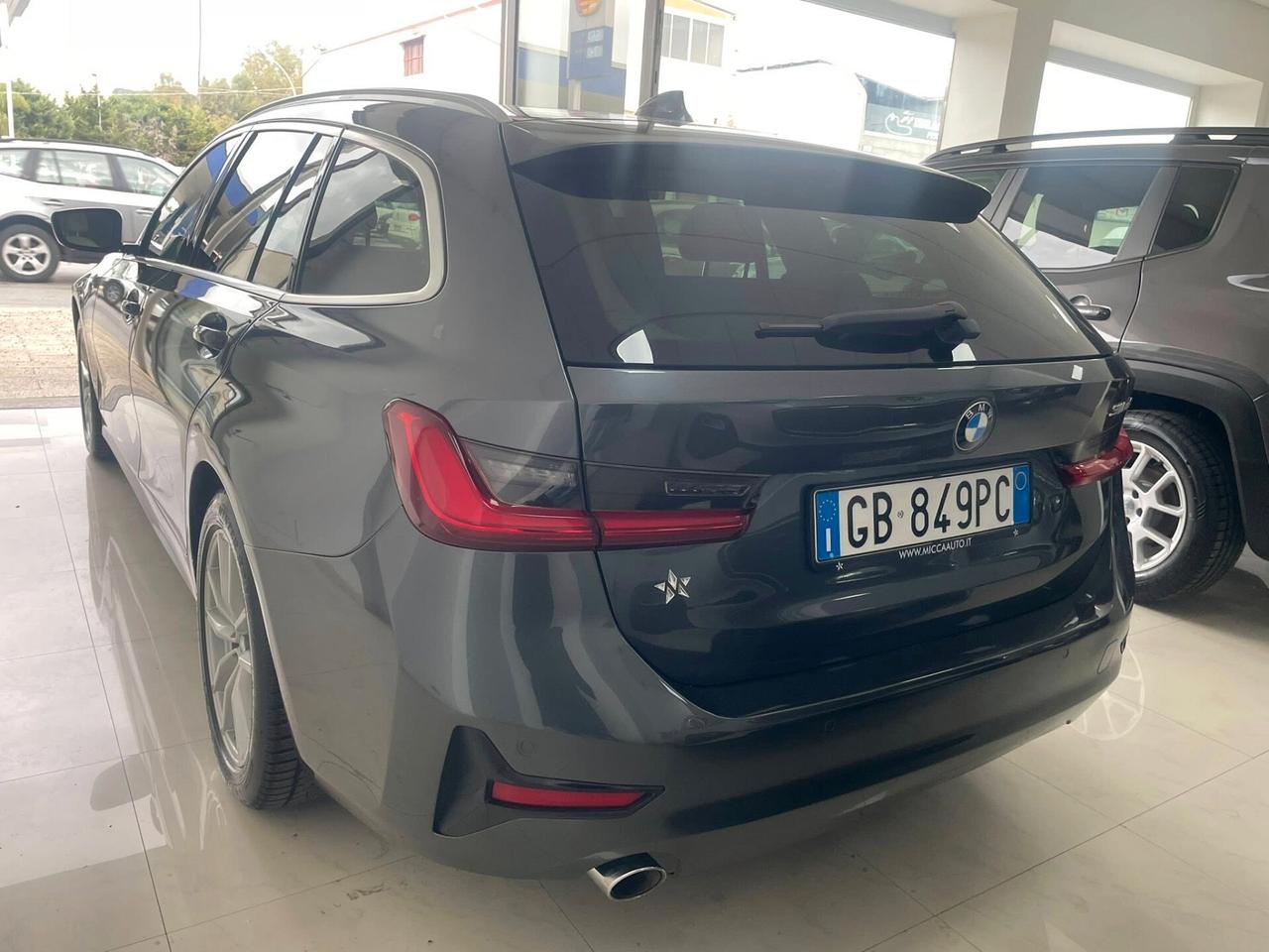 Bmw 318 318d Touring Business Advantage aut.