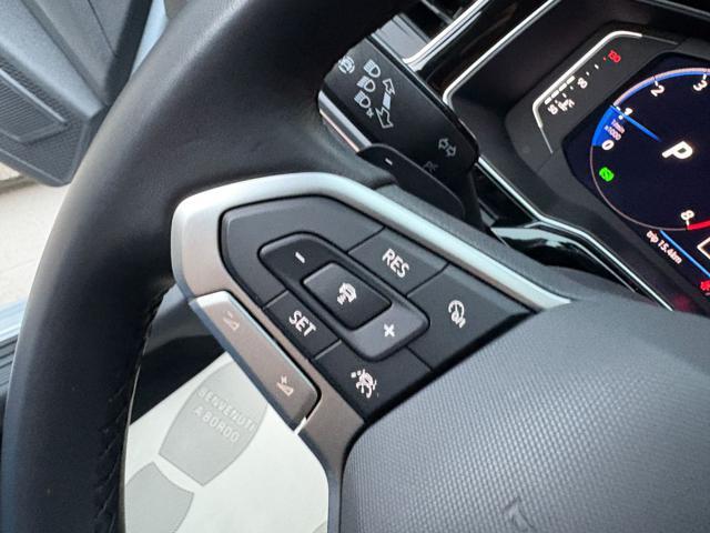 VOLKSWAGEN Taigo 1.0 TSI 110 CV DSG R-Line TETTO APR/PAN