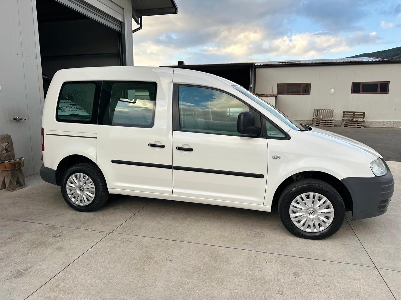 Volkswagen Caddy 2.0 SDI 70CV Vetrato