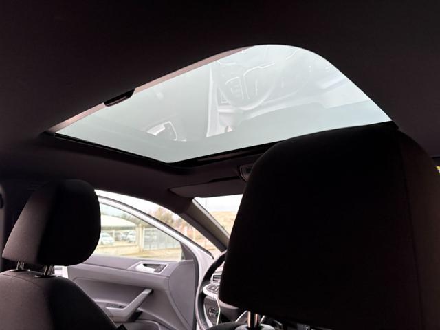 VOLKSWAGEN Taigo 1.0 TSI 116 CV DSG R-Line TETTO APR/PAN