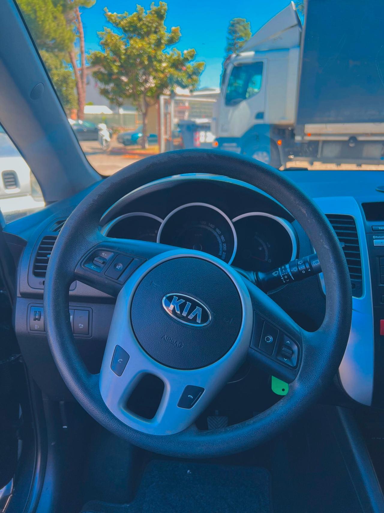 Kia Venga 1.4 CRDi 90 CV Crossover