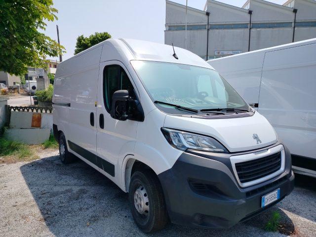PEUGEOT Boxer 330 2.2 BlueHDi 140 S&S L2-H2 Furgone