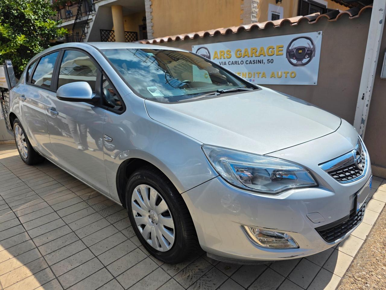 Opel Astra 1.4 16V GPL-TECH 5 porte Enjoy