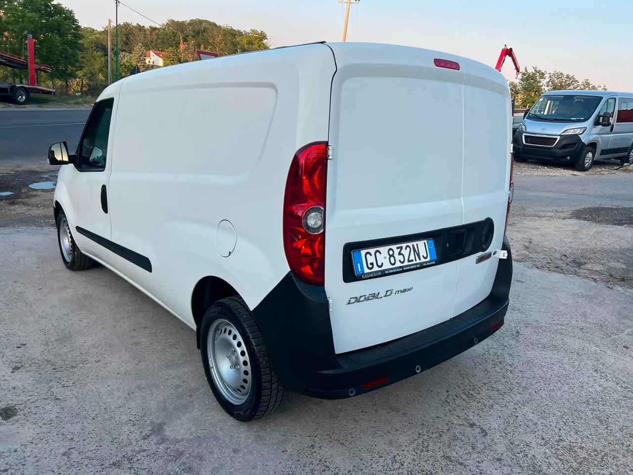 Fiat Doblo' Maxi 1.6 MJT 105cv (prezzo compreso iva)