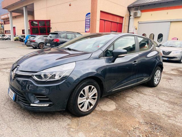 RENAULT Clio dCi 8V 75 CV Start&amp;Stop 5 porte NEO PATENTATO