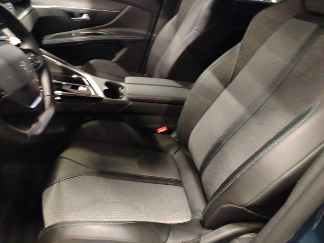 PEUGEOT 5008 BlueHDi 130cv EAT8 Allure Pack 7p