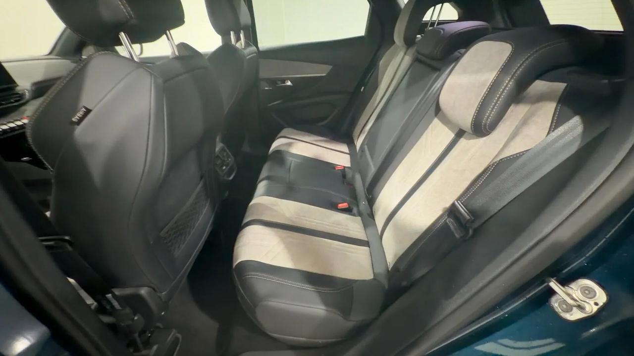 Peugeot 3008 Hybrid 225 e-EAT8 GT Pack