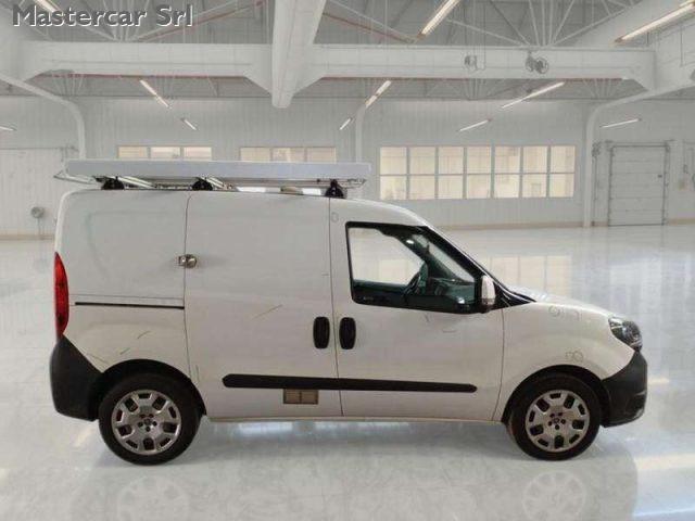 FIAT Doblo 1.4 T-JET 120cv MAXI NATURAL POWER SX E6 - FV839NL