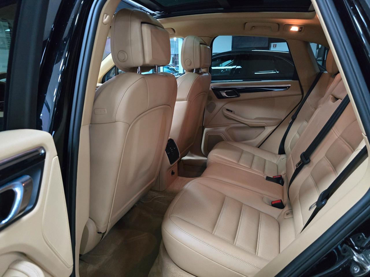 Porsche Macan 3.0 S Diesel (Tetto panorama )