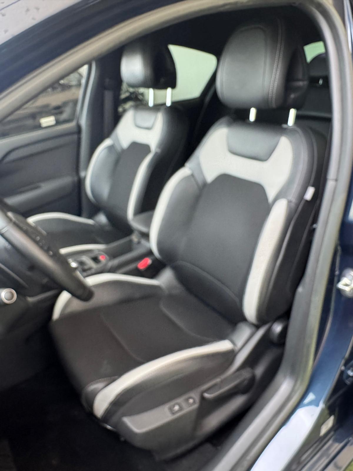 Citroen DS4 DS 4 1.6 e-HDi airdream Just Matt