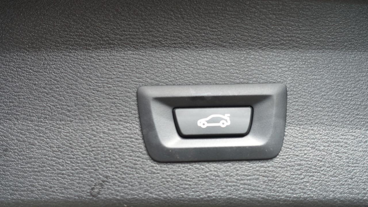 Bmw X1 sDrive18d xLine