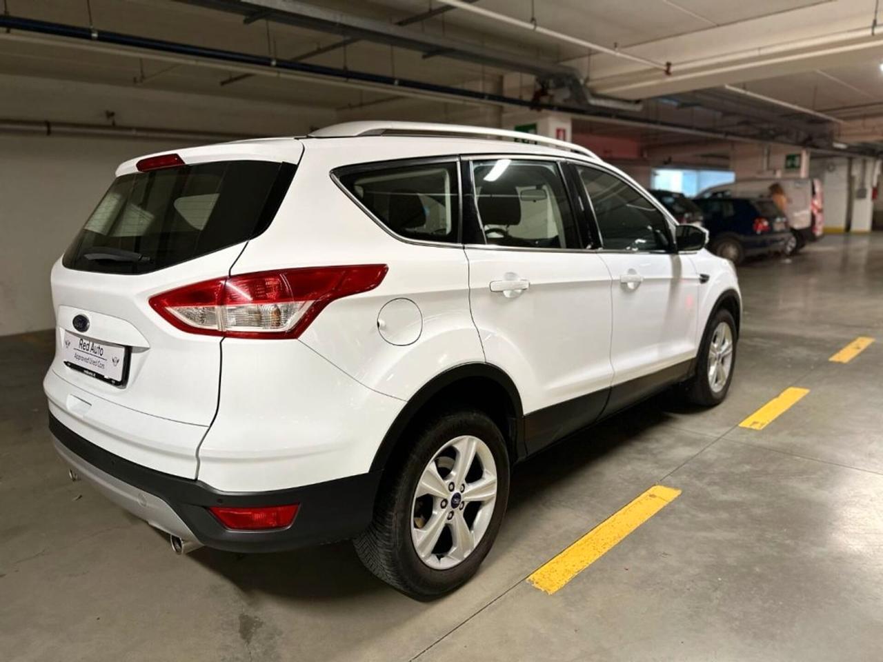 Ford Kuga 2.0 TDCI 115 CV 2WD Titanium