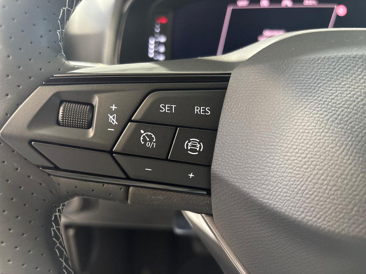 Seat Arona 1.0 ecotsi 95cv black edition