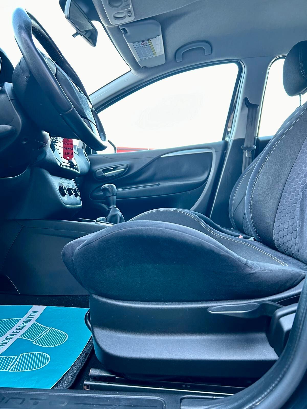 Fiat Punto 1.4 S&S 8V Dualogic 5 porte Lounge - ok neopatentato