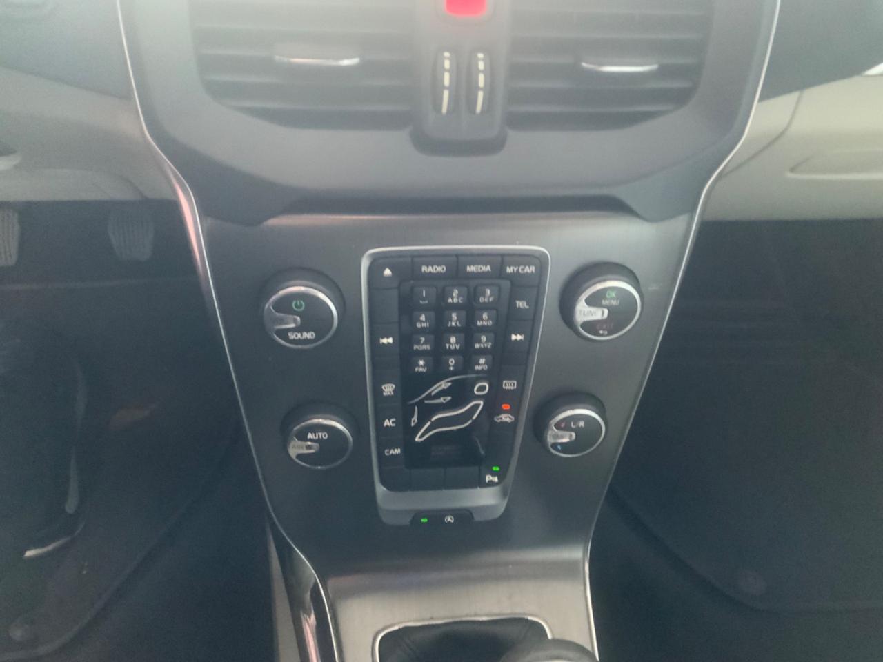 Volvo V40 D2 1.6 Momentum