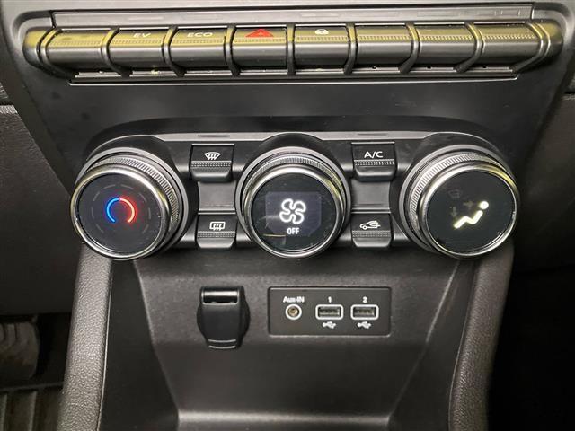 RENAULT Clio 1.6 E-Tech hybrid Zen 140cv auto my21