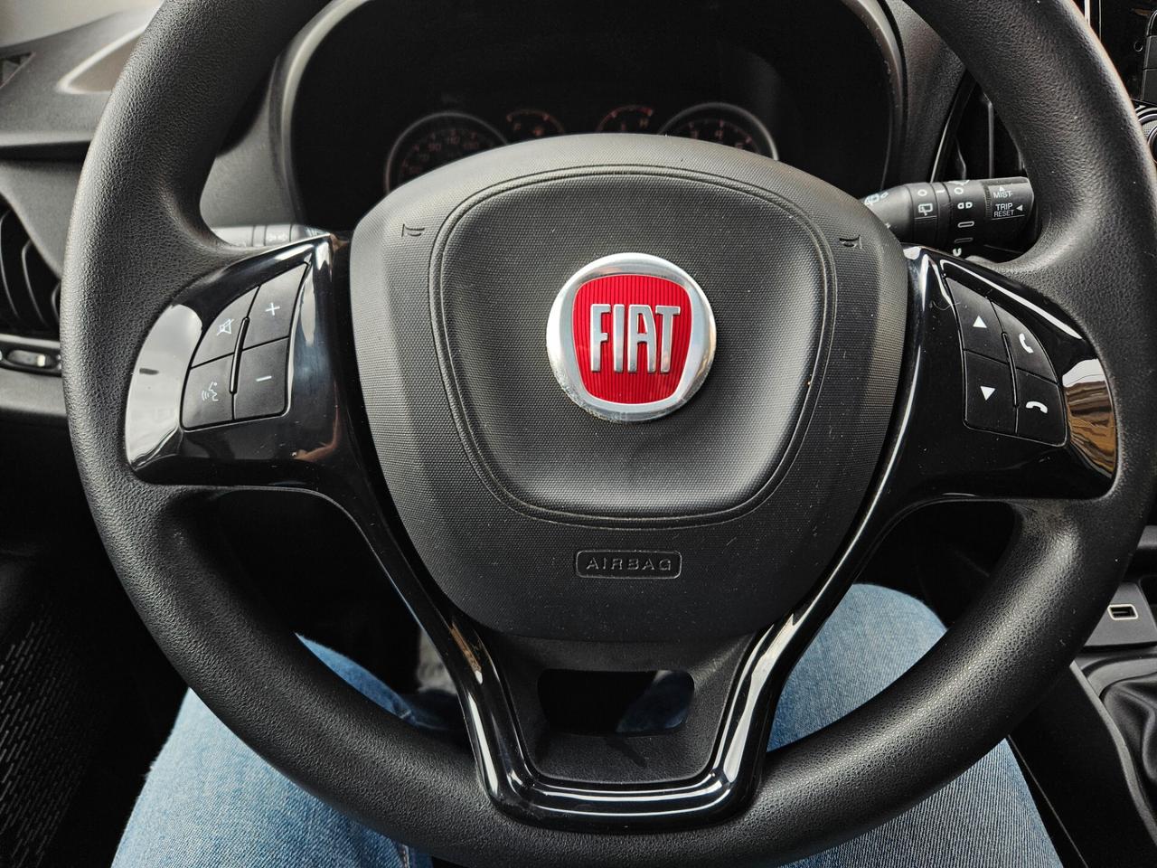 FIAT DOBLO' 1300 MJT 5 POSTI IVA COMPRESA KM CERTI