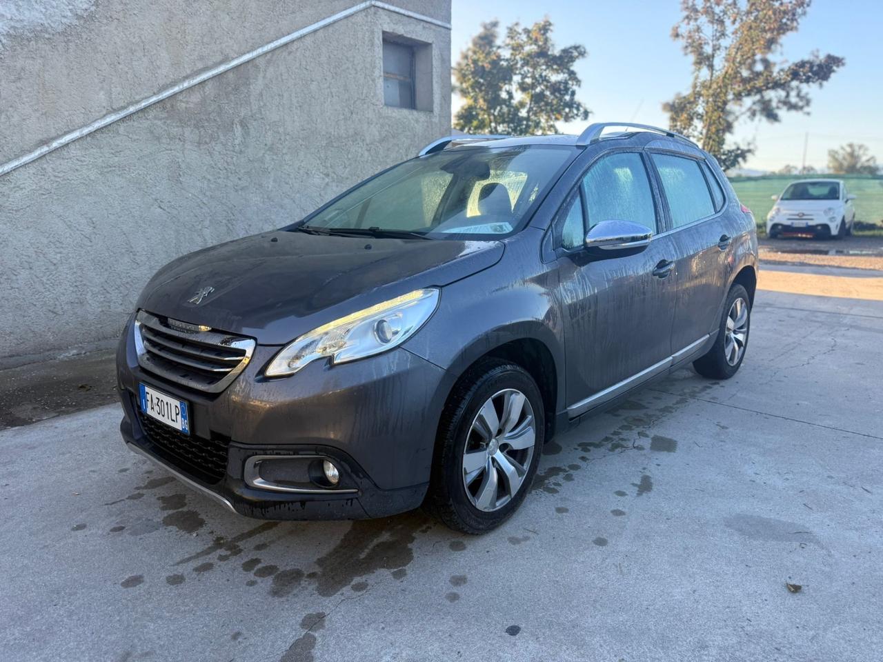 Peugeot 2008 PureTech 82CV Allure