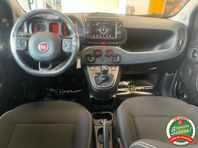 FIAT Panda Cross 1.0 Hybrid *DISPLAY COLORI