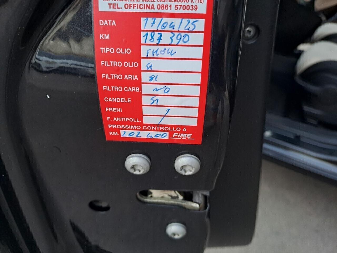 Lancia Ypsilon 0.9 TwinAir 85 CV 5 porte Metano Ecochic Gold