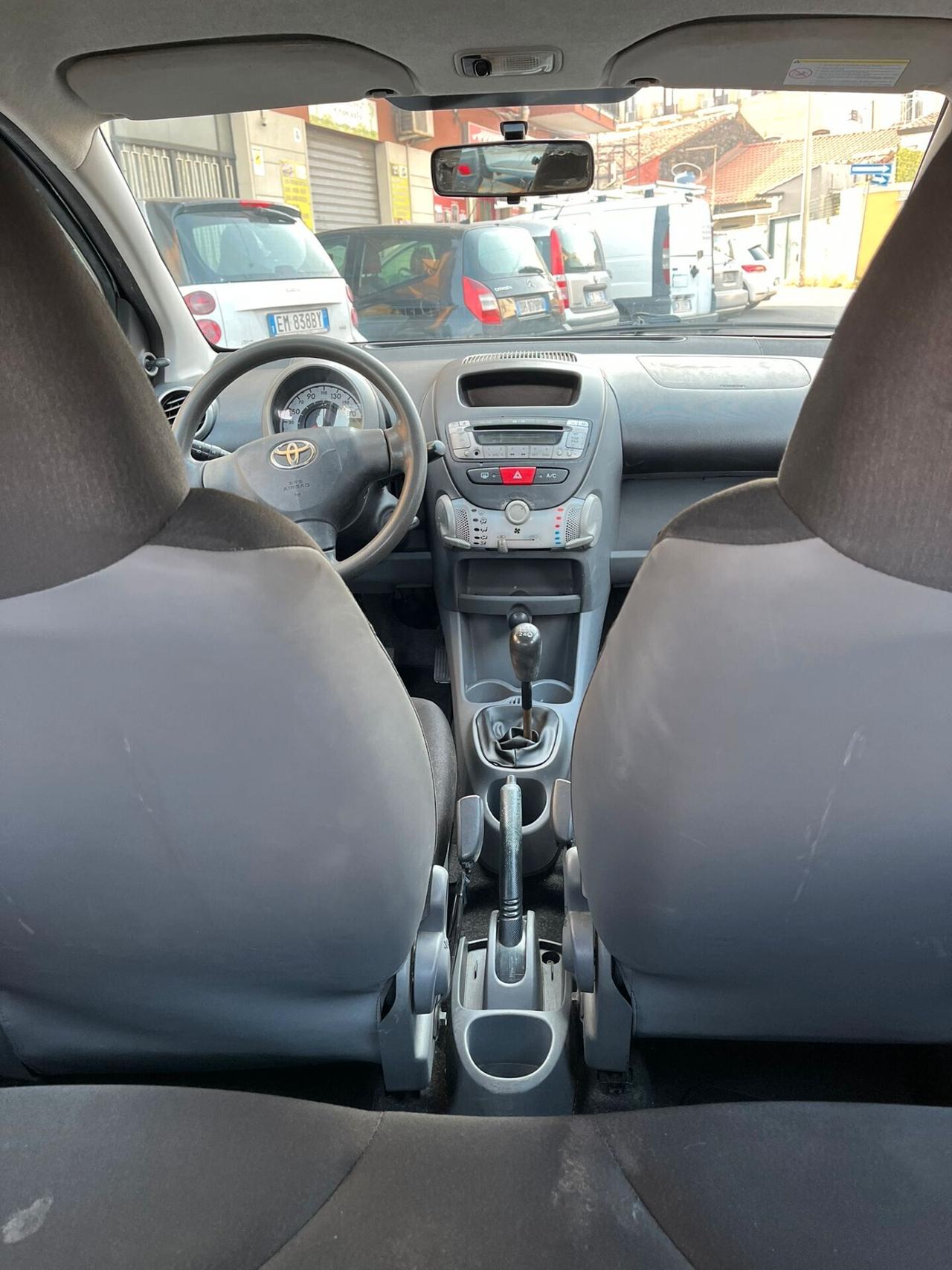 Toyota Aygo 1.0 benzina