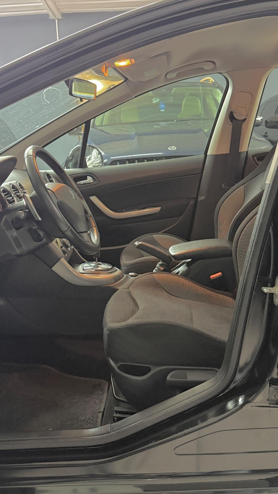 Peugeot 308 1.6 HDi 54.000KM AUTOMATICA