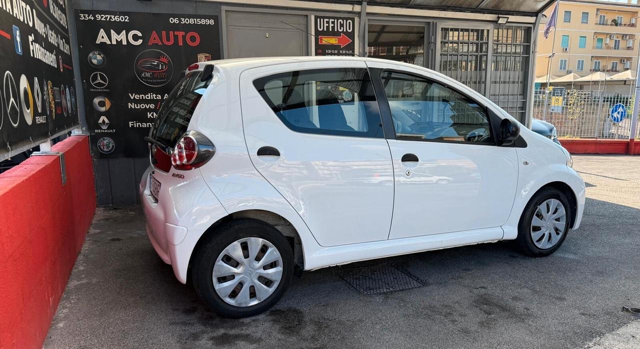Toyota Aygo 1.0 12V VVT-i 5 porte Lounge Connect