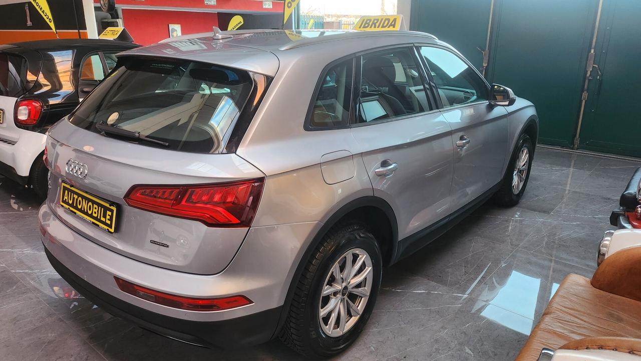 Audi Q5 30 TDI S tronic Business