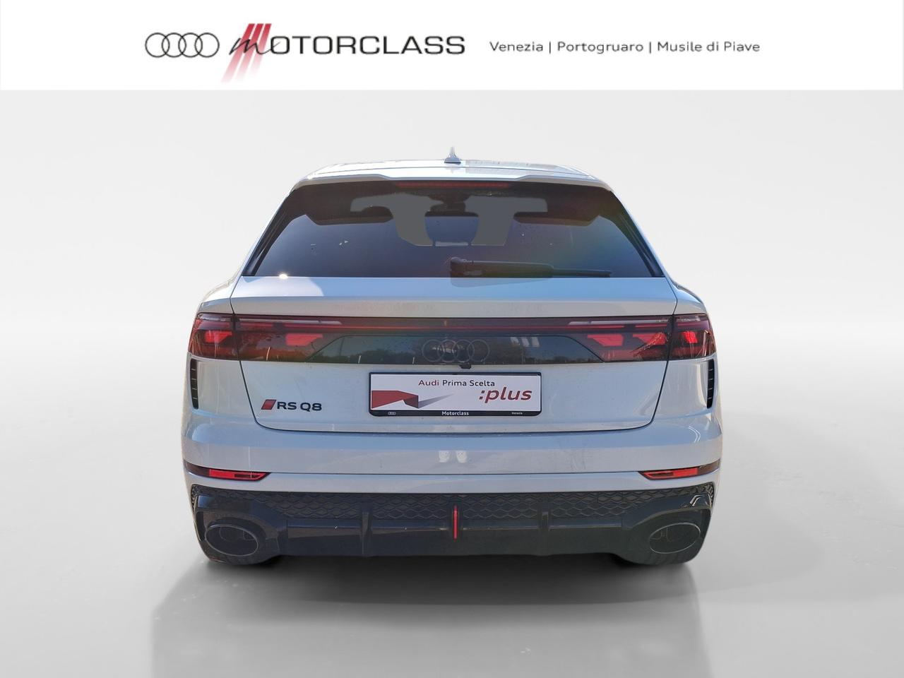 Audi RSQ8 rs 4.0 v8 mhev 48v 640cv performance tiptronic