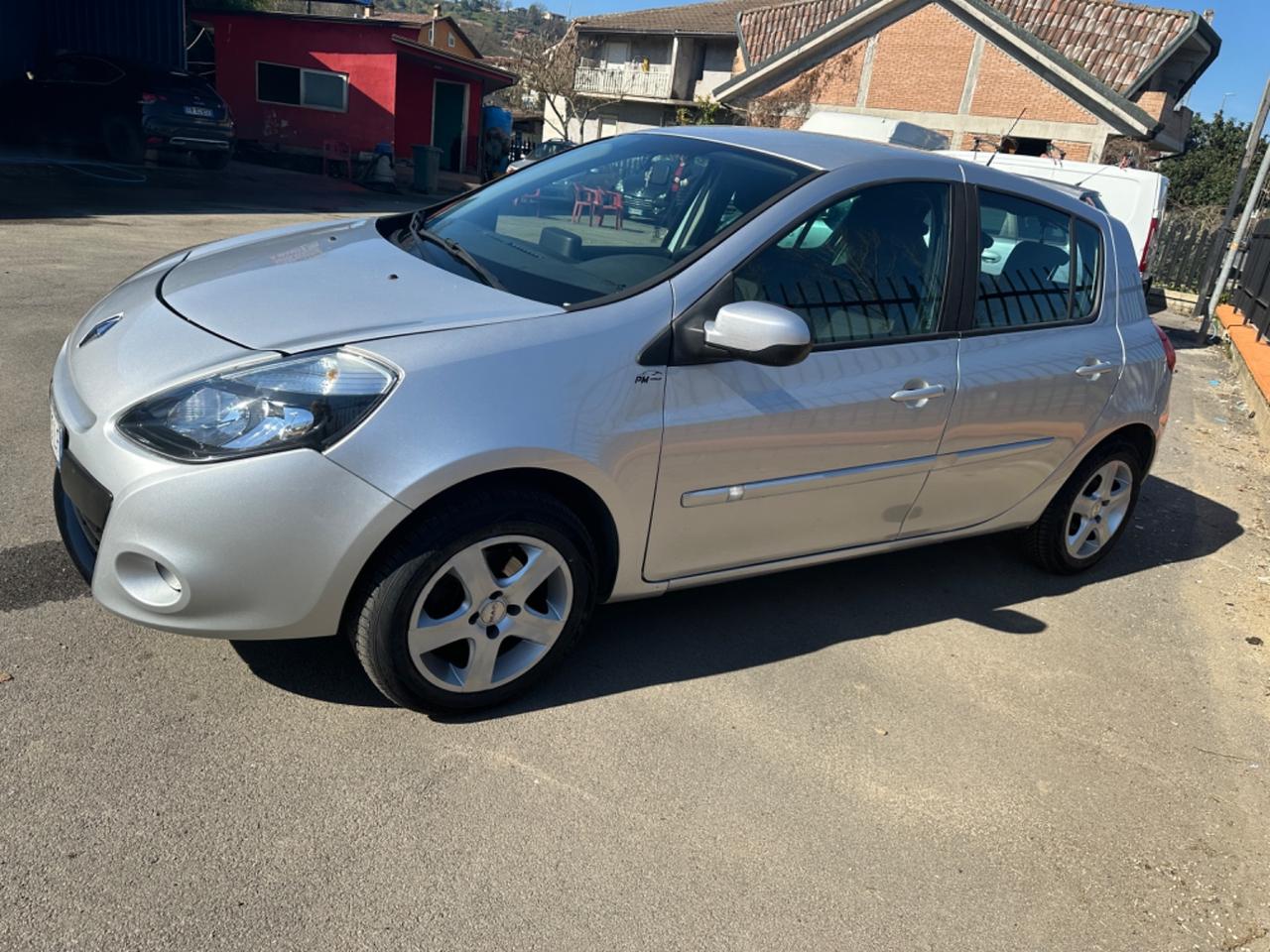 Renault Clio 1.2 16V 5 porte GPL Dynamique