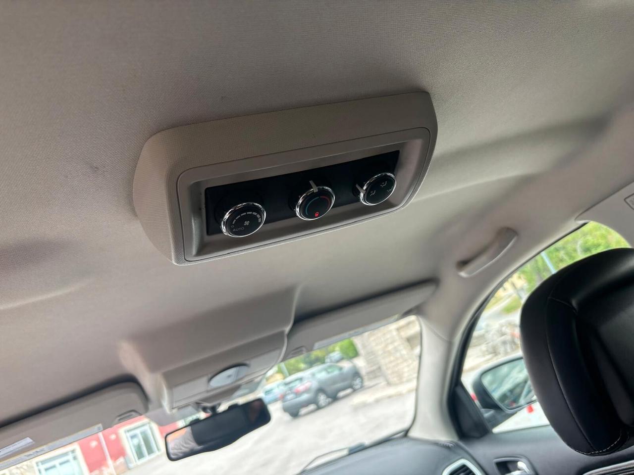 Fiat Freemont 2.0 Multijet 170 CV Urban 7 POSTI