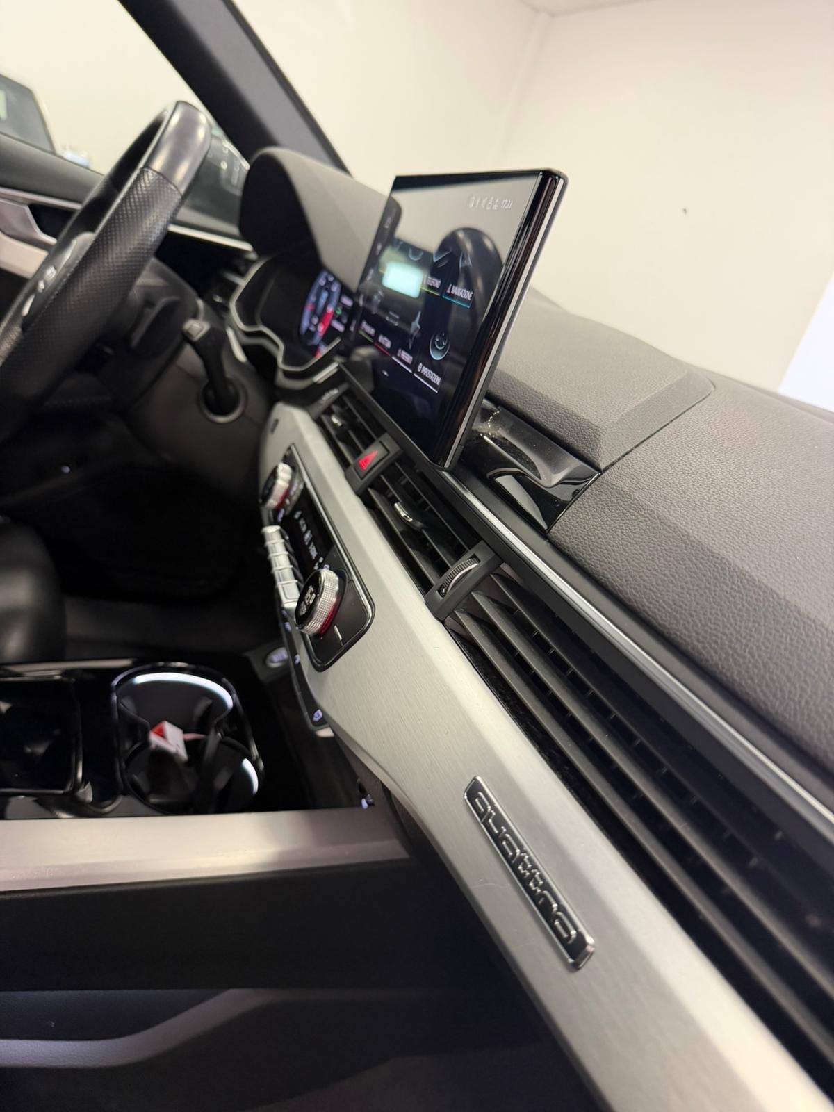 Audi A4 Avant 45 TDI quattro tiptronic S line edition MY21