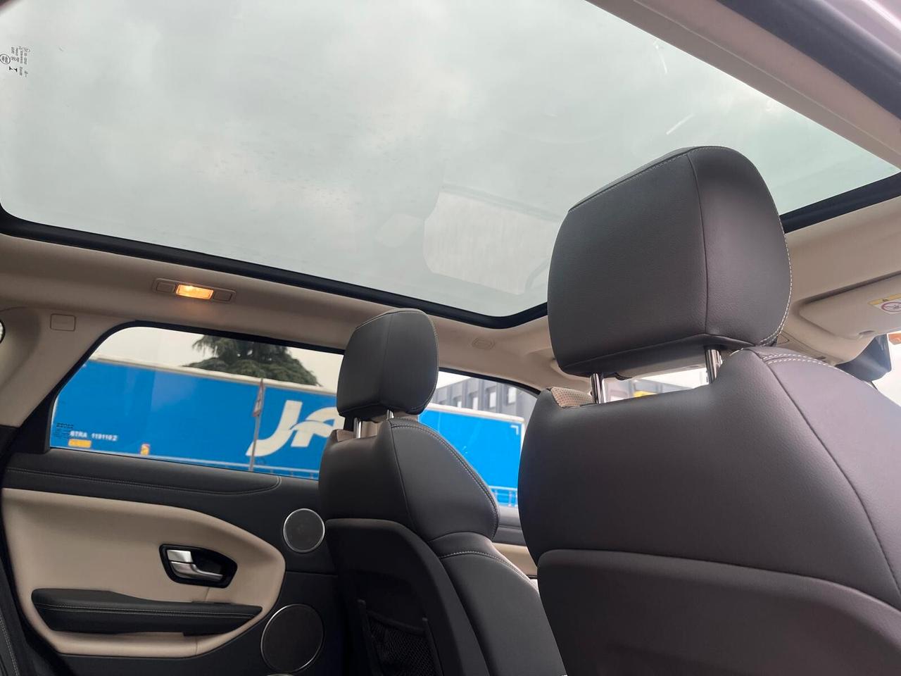 Land Rover Range Evoque 2.0 TD4 180 CV 5p. Business Edition SE