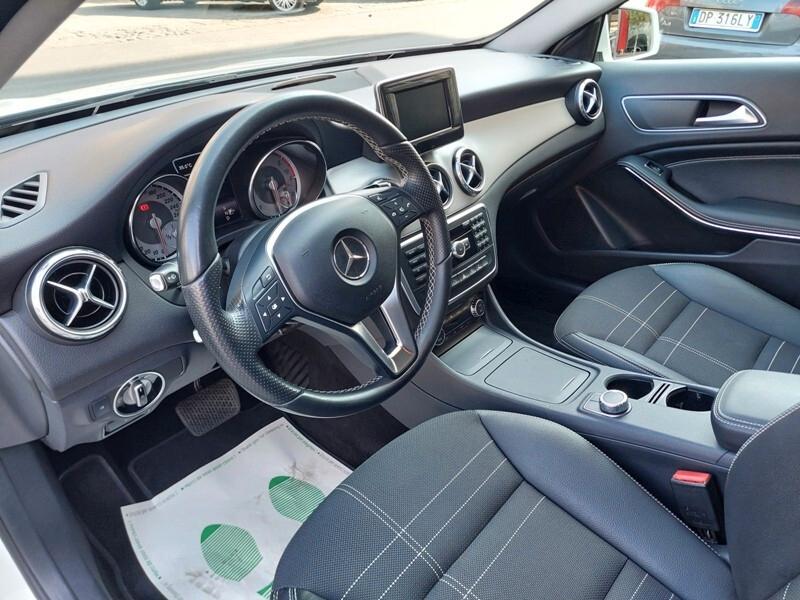 Mercedes-benz GLA 200 GLA 200 CDI Automatic Sport