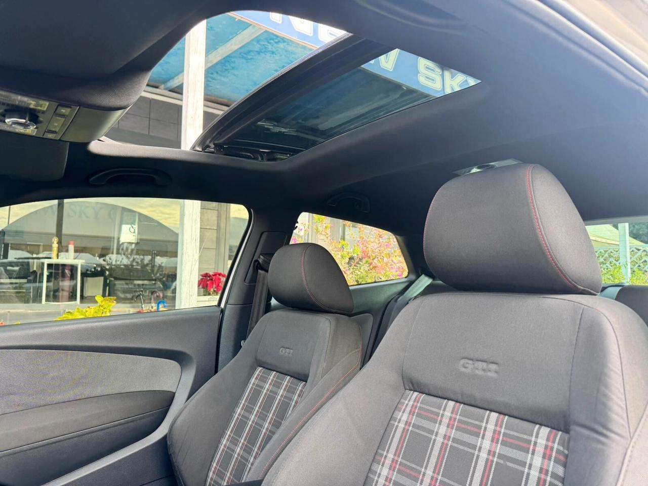 Volkswagen Polo 1.4 TSI DSG 3 porte GTI