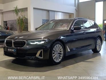 BMW Serie 5 520d 48V xDrive Touring Luxury*SEDILI RISC*TELECAMERA*CAMBIO AL VOLANTE*
