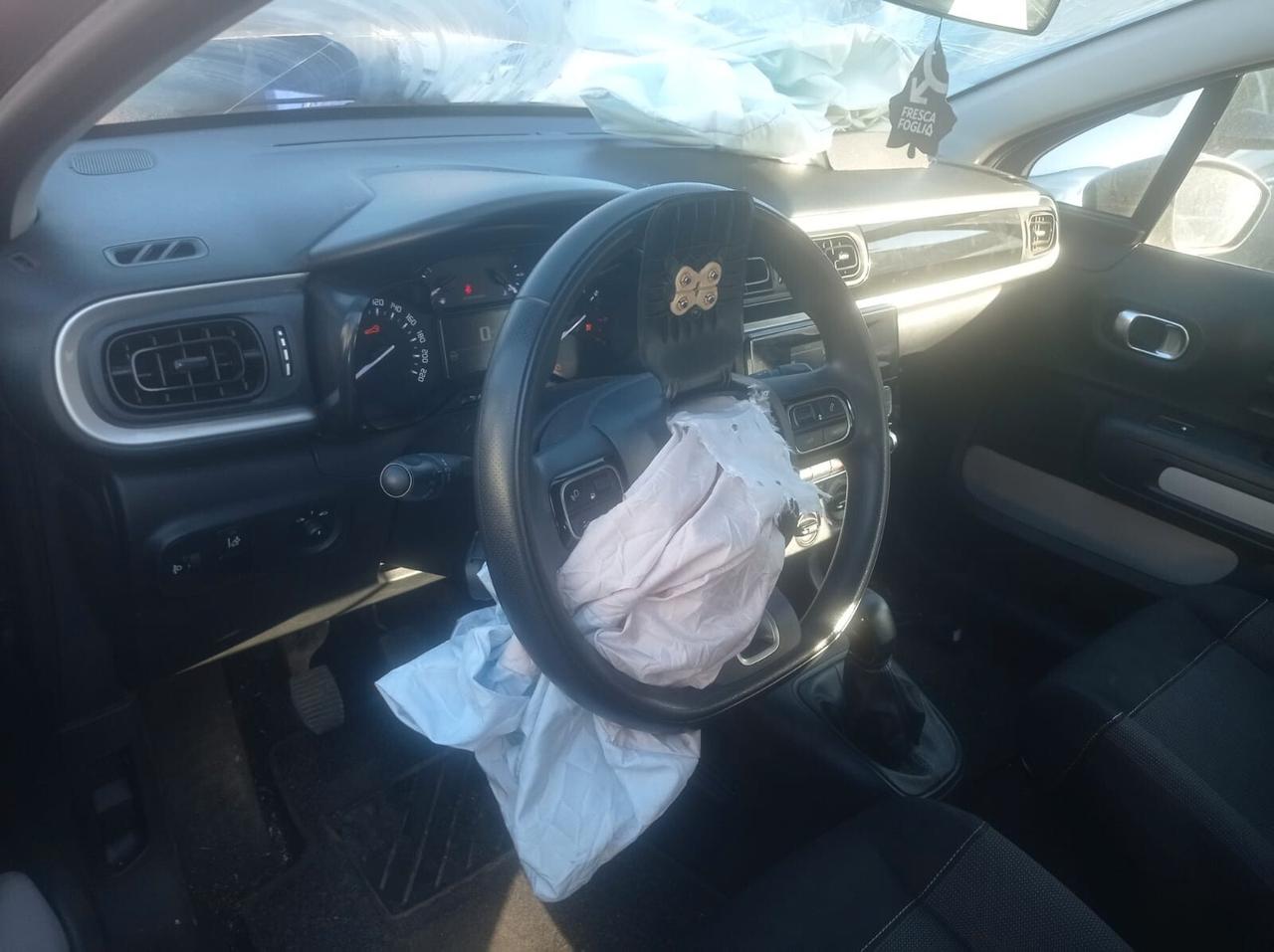 Citroen C3 PureTech 1.2 Benzina 82 S&S Shine-2018