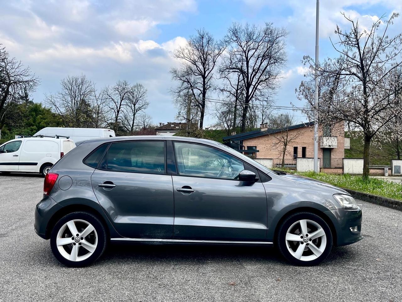 Volkswagen Polo 1.4 DSG 5 porte Highline