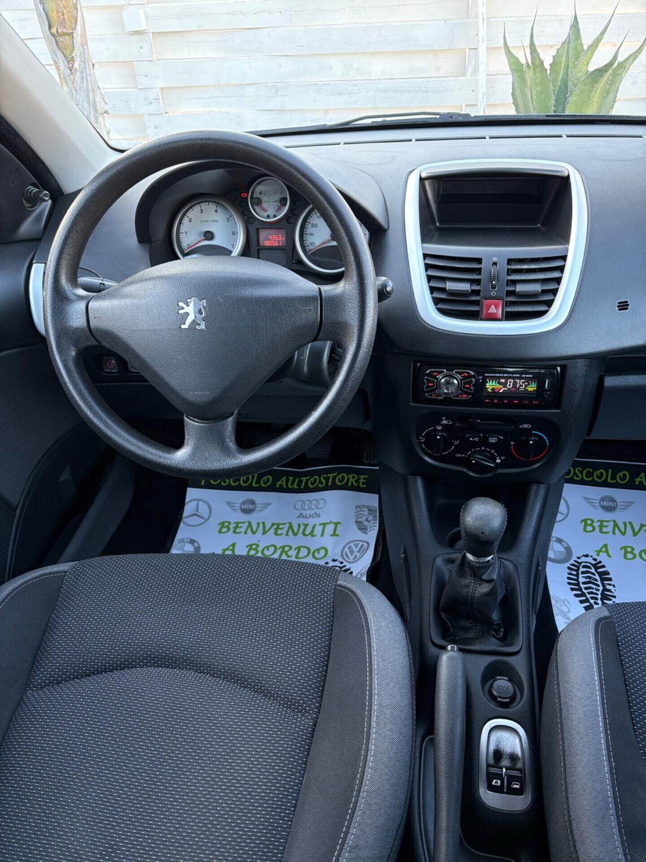 Peugeot 206 Plus 1.1 5p. GPL tagliando e distribuzione ok