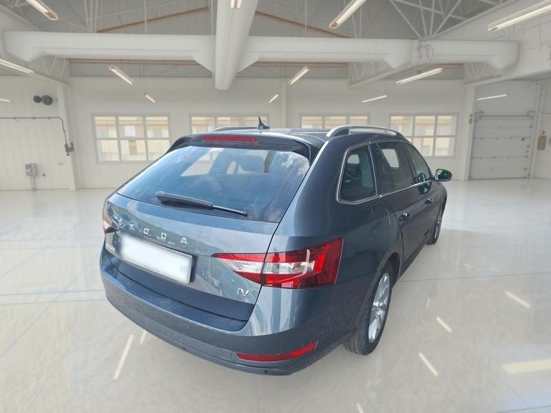 SKODA SUPERB 1.4 TSI PLUG-IN HYBRYD EXECUTIVE DSG STATION WAGON