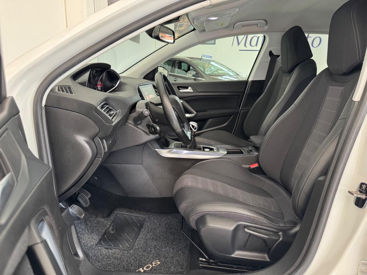Peugeot 308 BlueHDi 130 S&S Allure