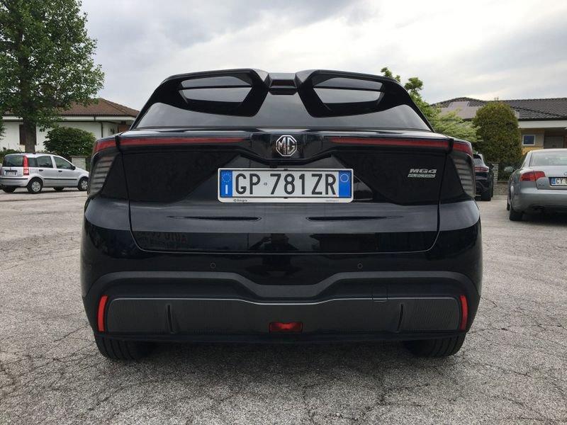 MG MG4 Luxury 64 KWh PREZZO SENZA VINCOLI - PARI AL NUOVO