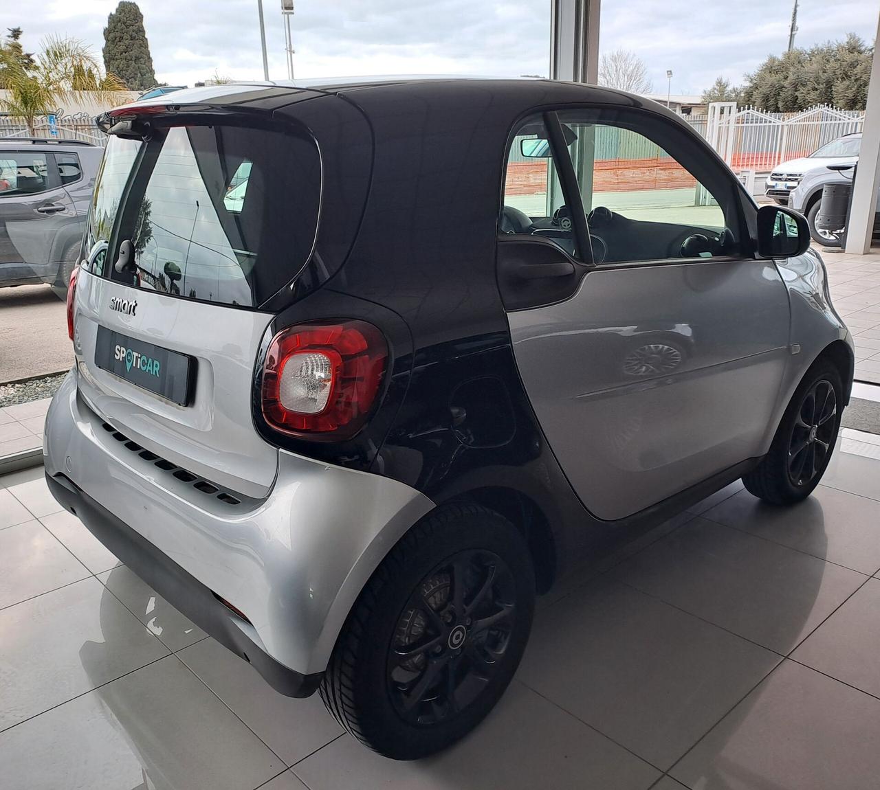 Smart ForTwo 70 1.0 twinamic Passion uni/prop 2016