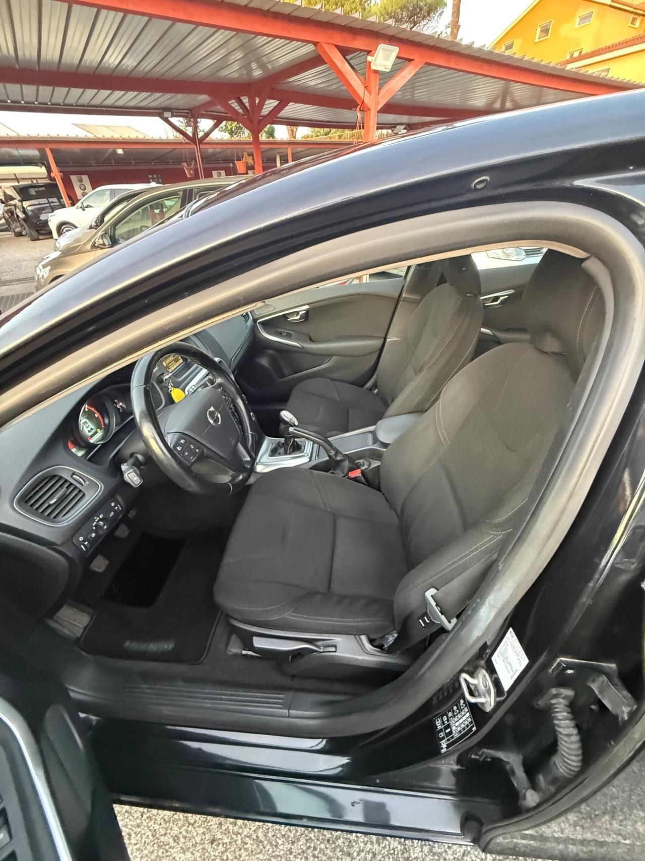 V40 D2 1.6 Summum-rate-( 125 Mila km ) -rate